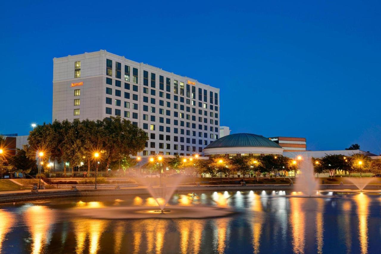 Newport News Marriott At City Center Esterno foto