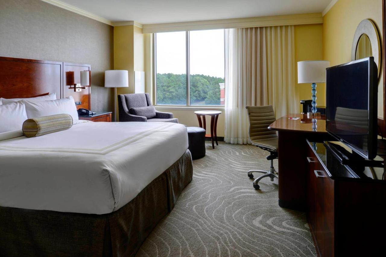 Newport News Marriott At City Center Esterno foto