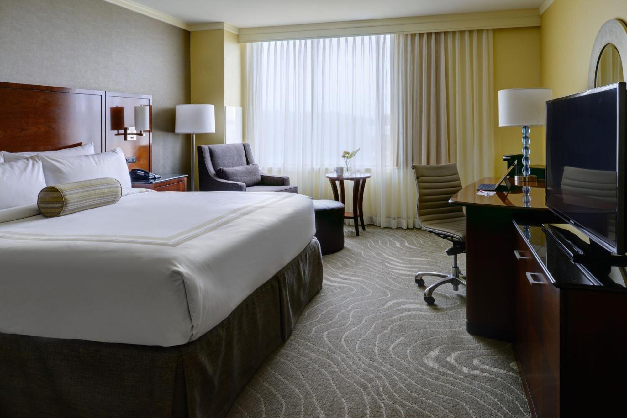 Newport News Marriott At City Center Esterno foto