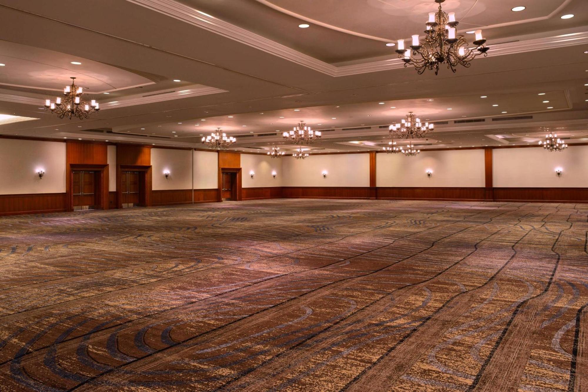 Newport News Marriott At City Center Esterno foto