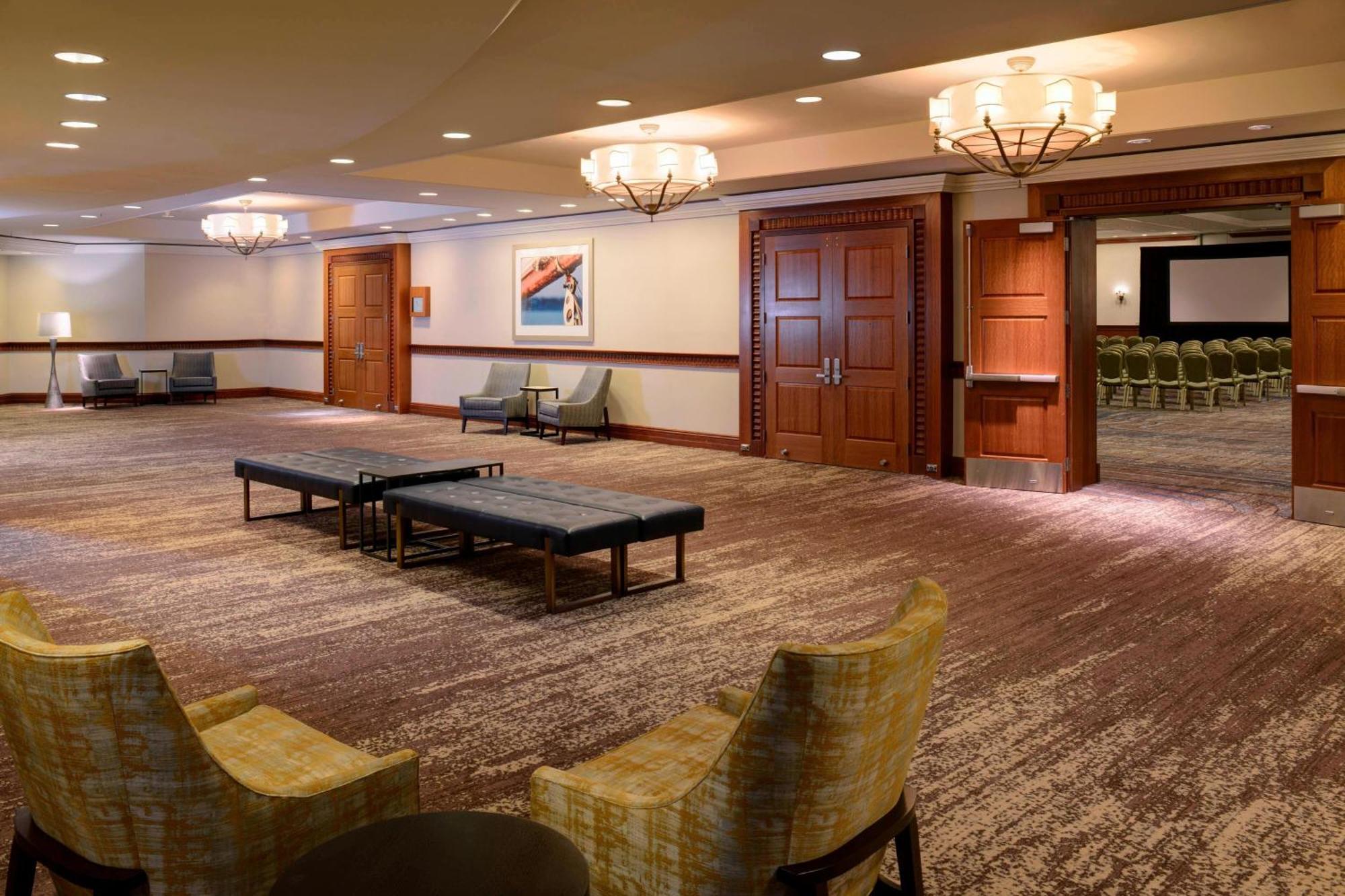 Newport News Marriott At City Center Esterno foto