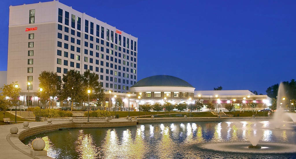 Newport News Marriott At City Center Esterno foto